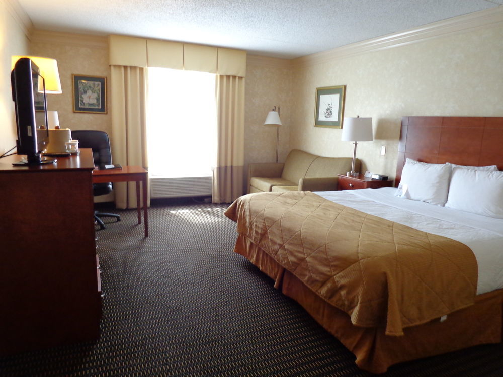 Clarion Hotel & Conference Center Toms River Exterior foto